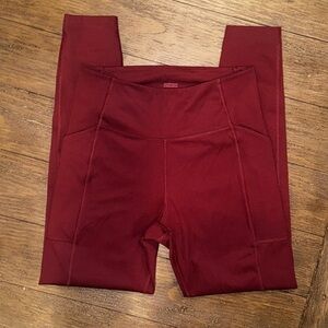 Girlfriend Collective Wine Colored High Waist Ankle Leggings with Pockets Medium